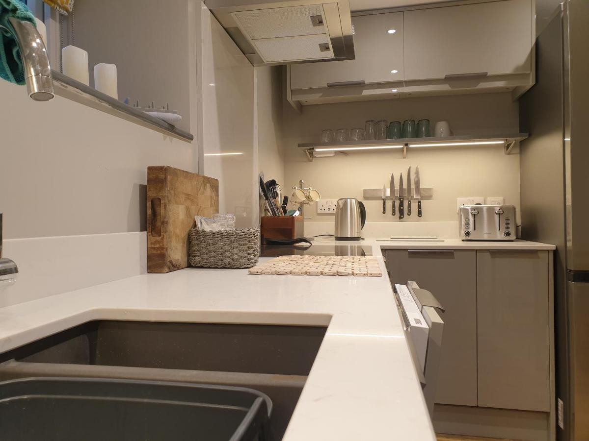 No8 3 Bed Cottage Winter Deals Offered 3 Nights Or More Nov-Mar Backbarrow Habitación foto